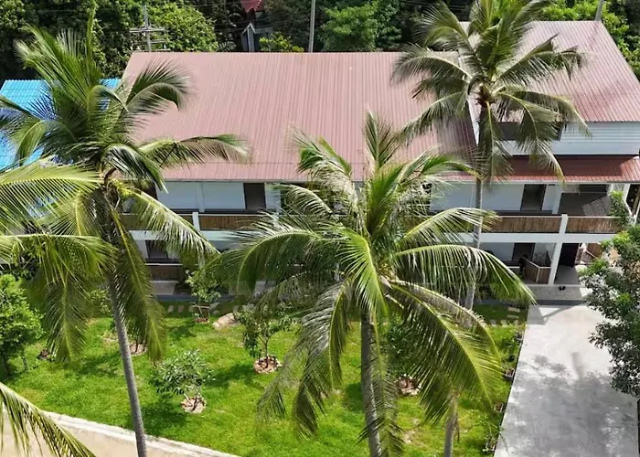 8 Bedroom Monkey Villa Room 202